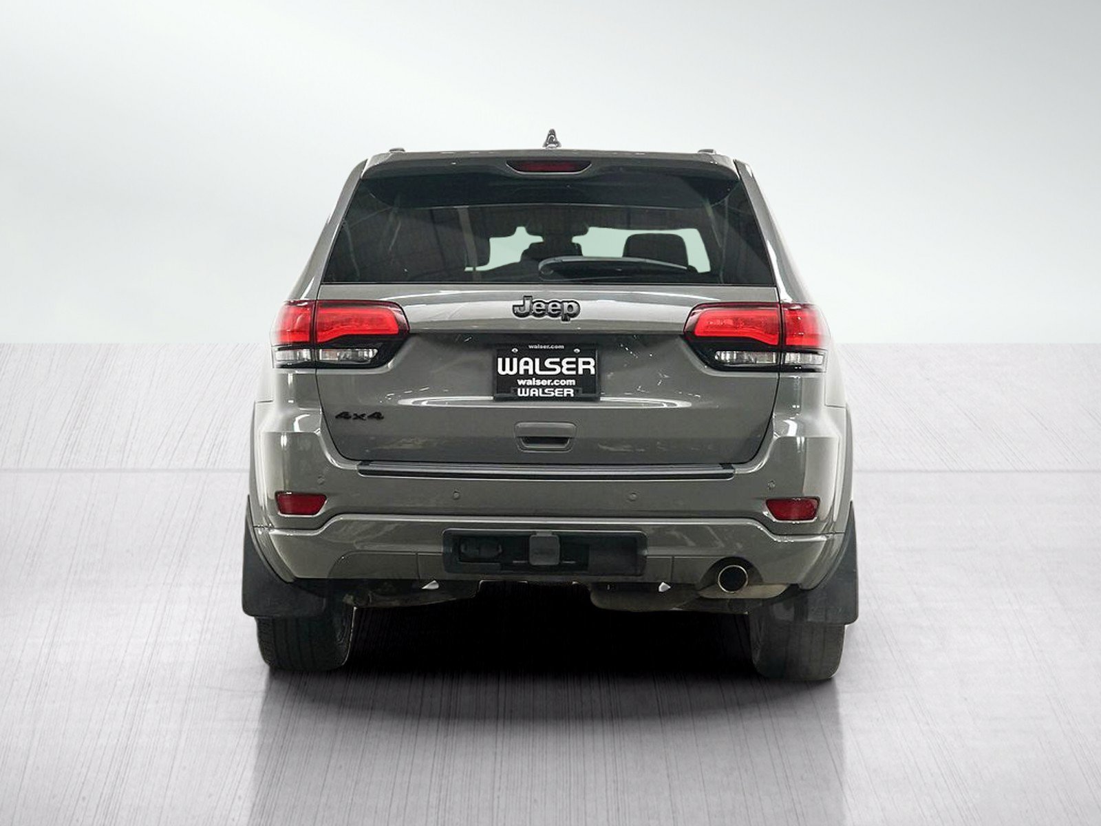 Used 2021 Jeep Grand Cherokee Altitude AWD/4WD image 4