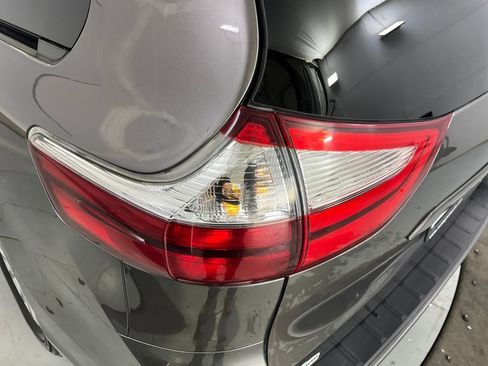 Used 2017 Toyota Sienna XLE image 41