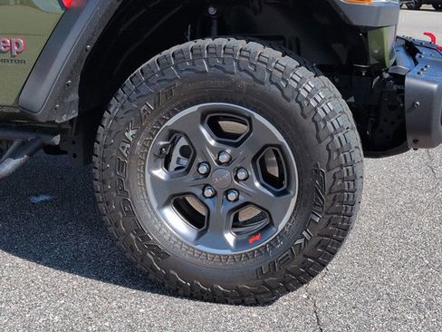 Used 2023 Jeep Gladiator Rubicon w/ LED Lighting Group image 12