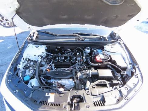 Certified 2023 Honda Accord LX image 9