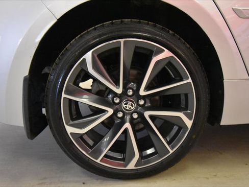 Certified 2020 Toyota Corolla SE image 33