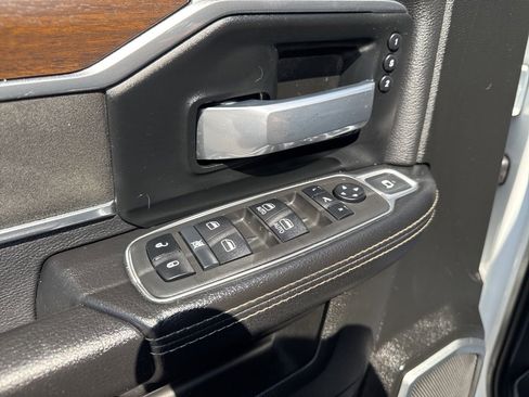 Used 2022 RAM 2500 Laramie image 13