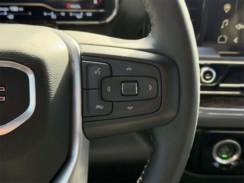 Used 2024 GMC Sierra 1500 Elevation AWD/4WD image 9