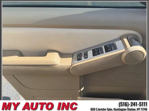 Used 2010 Mercury Mountaineer Premier image 26