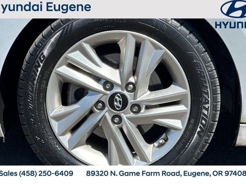 Used 2020 Hyundai Elantra Value Edition FWD image 33
