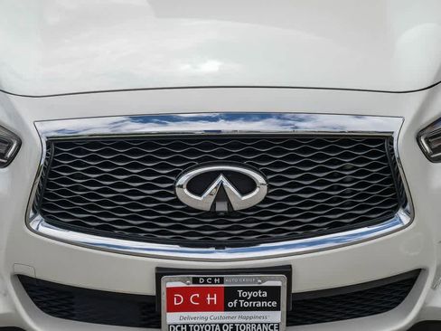 Used 2020 INFINITI QX60 Luxe w/ Essential Package FWD image 5