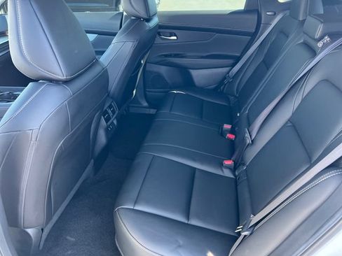 Used 2025 Nissan Murano SL AWD/4WD image 23