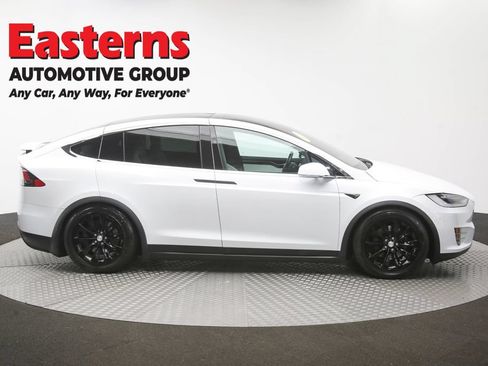 Used 2018 Tesla Model X 75D AWD/4WD image 46