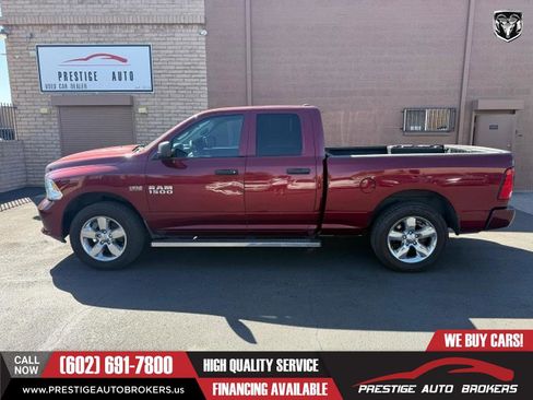 Used 2018 RAM 1500 Express RWD image 1