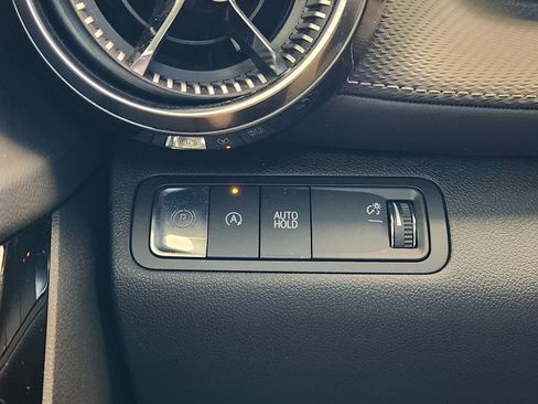 Used 2026 Chevrolet Equinox LT image 21