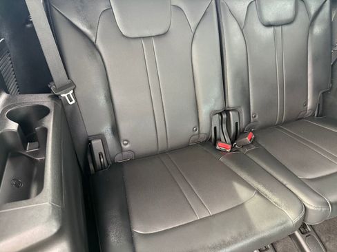 Used 2021 Kia Sorento SX Prestige image 29