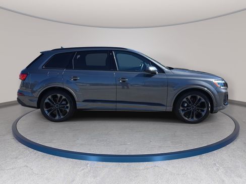 New 2026 Audi Q7 3.0T Premium Plus image 4