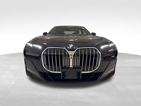 Used 2024 BMW 740i xDrive AWD/4WD image 54