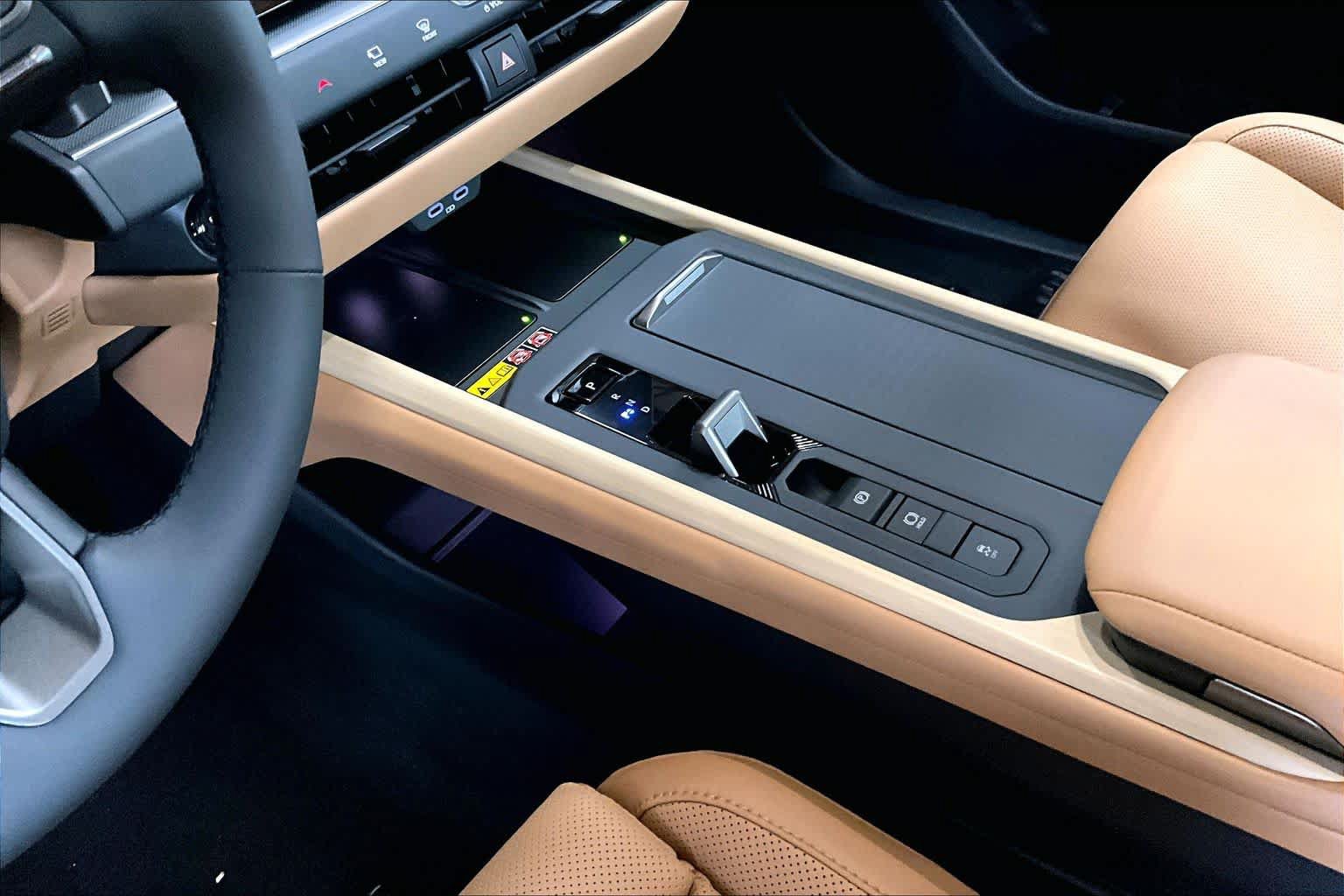 New 2026 Lexus ES 500e AWD/4WD image 8
