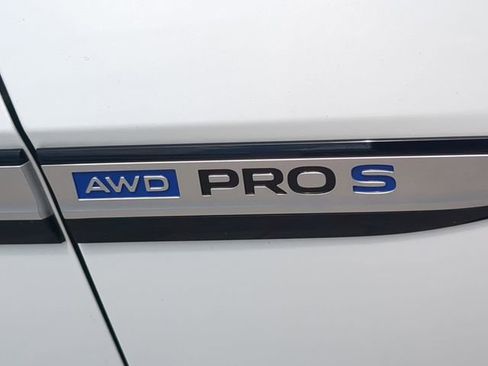 Used 2023 Volkswagen ID.4 Pro S AWD/4WD image 11
