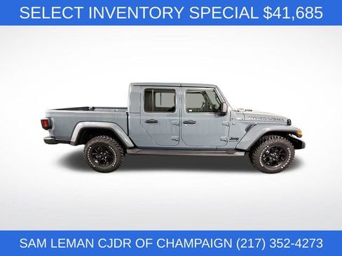 New 2025 Jeep Gladiator Sport image 8