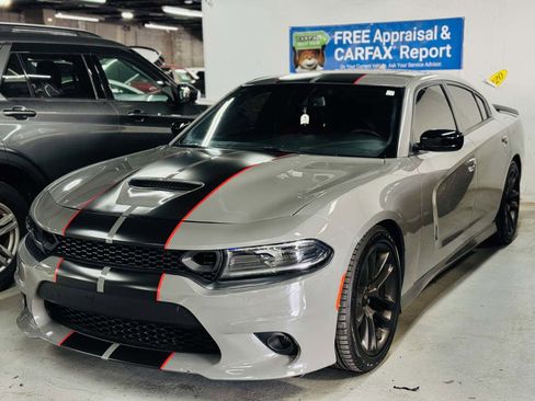 Used 2023 Dodge Charger Scat Pack w/ Plus Group RWD image 9