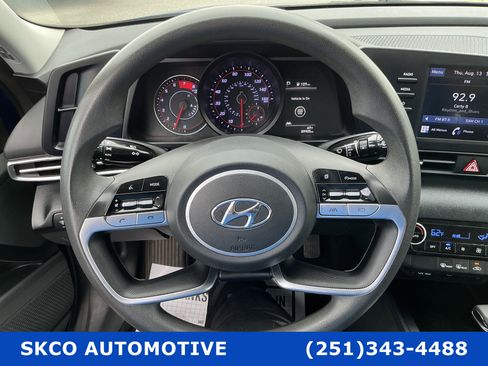 Used 2021 Hyundai Elantra SEL image 18