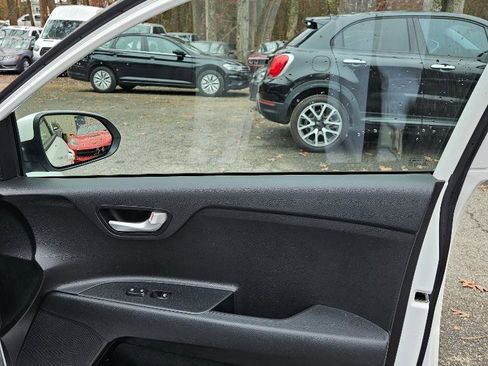 Used 2021 Kia Rio LX image 41