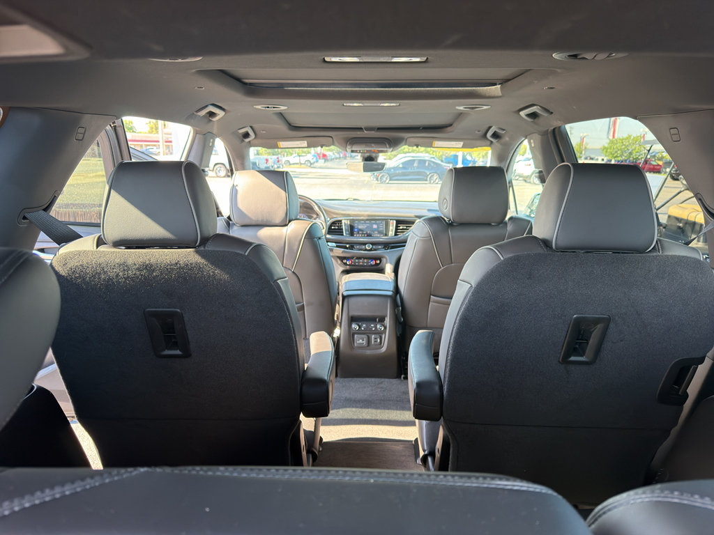 Used 2023 Buick Enclave Avenir w/ Avenir Technology Package AWD/4WD image 14