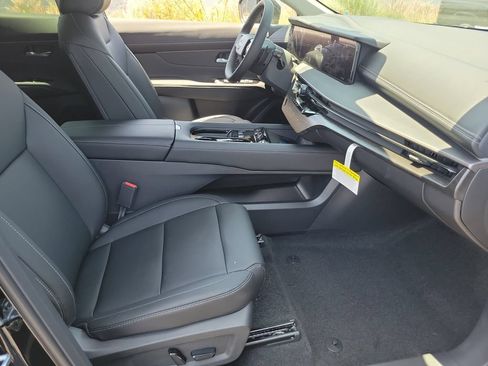 New 2026 Nissan Murano SV AWD/4WD image 12