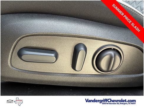 Certified 2023 Chevrolet Equinox LT AWD/4WD image 24