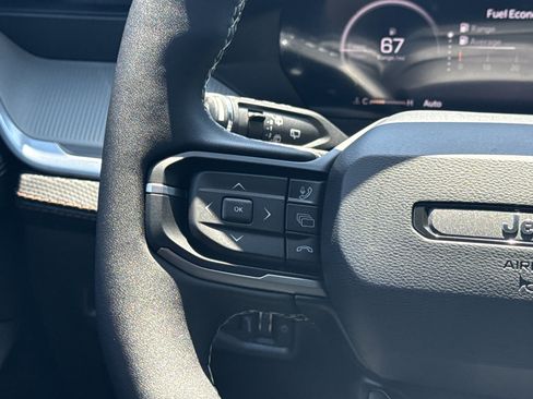 New 2026 Jeep Cherokee Limited AWD/4WD image 27
