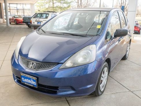 Used 2011 Honda Fit Base image 3