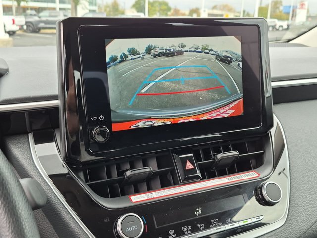 Used 2025 Toyota Corolla LE w/ LE Premium Package FWD image 13