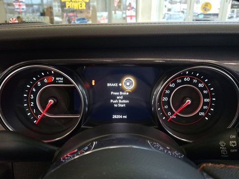 Used 2022 Jeep Wrangler Unlimited Rubicon w/ Xtreme Recon 35" Tire Package image 23