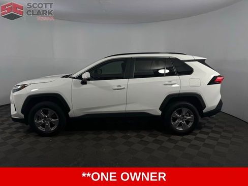 Used 2024 Toyota RAV4 XLE image 5