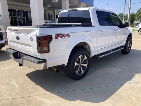 Used 2019 Ford F150 Lariat w/ FX4 Off-Road Package AWD/4WD image 2