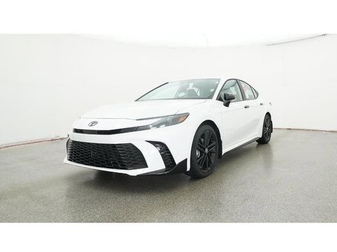 New 2026 Toyota Camry Hybrid image 42
