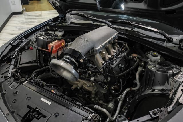 Used 2021 Chevrolet Camaro LT RWD image 39