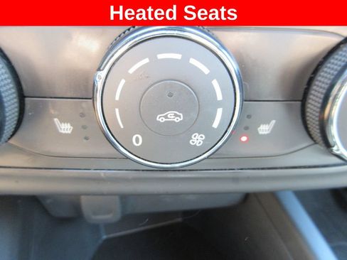 Certified 2024 Chevrolet Trax RS FWD image 16