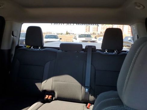 Used 2022 Chevrolet Silverado 1500 LT image 24