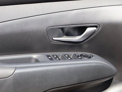 New 2026 Hyundai Tucson SEL image 23