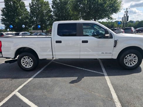 Used 2017 Ford F250 XLT w/ XLT Value Package RWD image 8