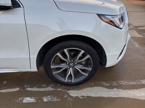 Used 2019 Acura MDX 3.5L Advance Package image 11