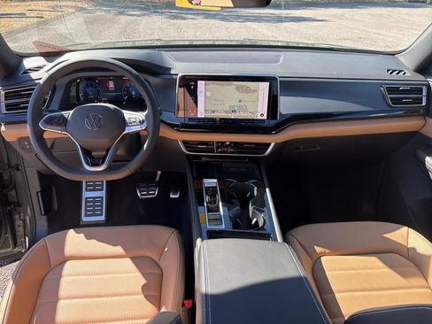 New 2026 Volkswagen Atlas Cross Sport SEL R-Line image 24