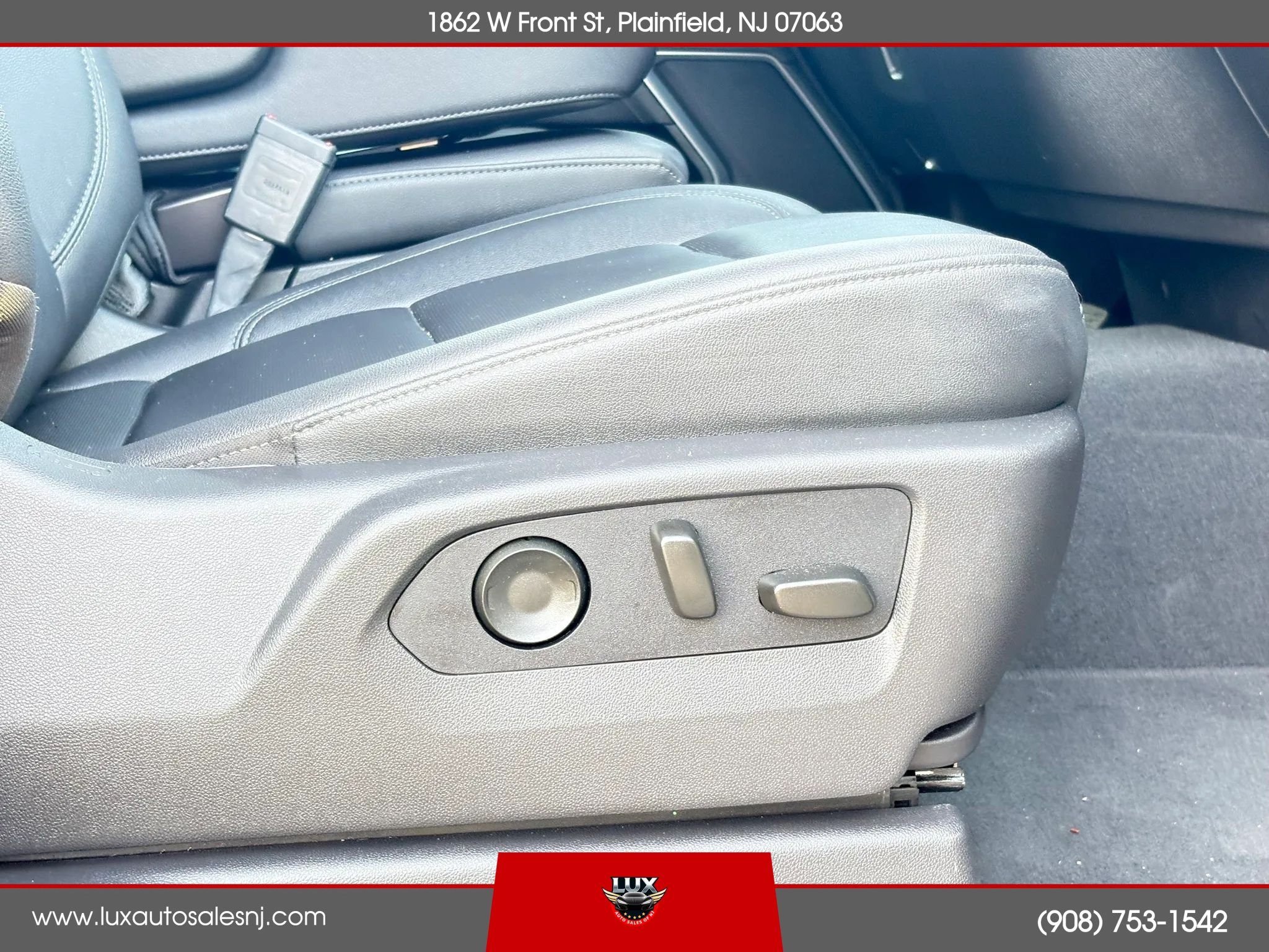 Used 2026 GMC Sierra 1500 SLT AWD/4WD image 30