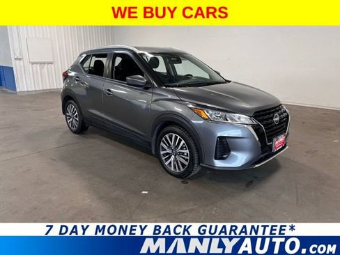 Used 2023 Nissan Kicks SV FWD image 1