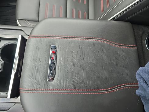 Certified 2025 GMC Yukon AT4 Ultimate w/ LPO, Floor Liner Package image 24