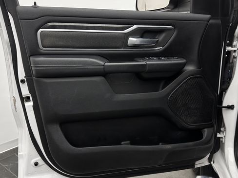 Used 2019 RAM 1500 Big Horn AWD/4WD image 8