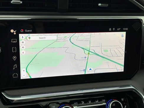 New 2026 GMC Sierra 2500 Denali w/ Denali Reserve Package image 4