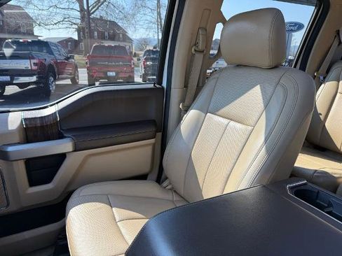 Certified 2018 Ford F150 Lariat image 28