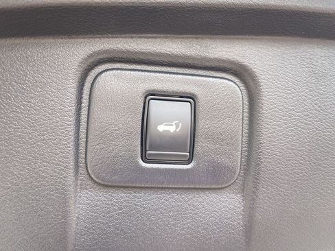 Used 2024 Nissan Murano SL AWD/4WD image 16