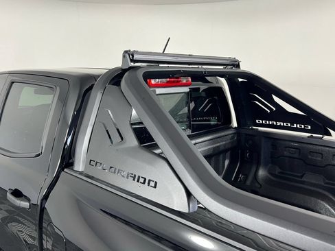 New 2025 Chevrolet Colorado Trail Boss w/ Midnight Edition AWD/4WD image 6
