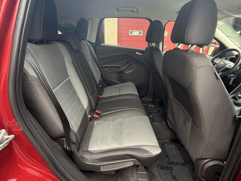 Used 2015 Ford Escape SE AWD/4WD image 27