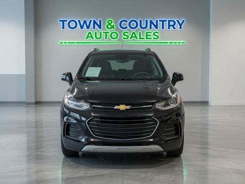 Used 2021 Chevrolet Trax LT AWD/4WD image 9